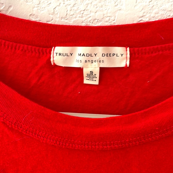 red t-shirt with blue stars, size small from Pacsun! - Picture 2 of 4